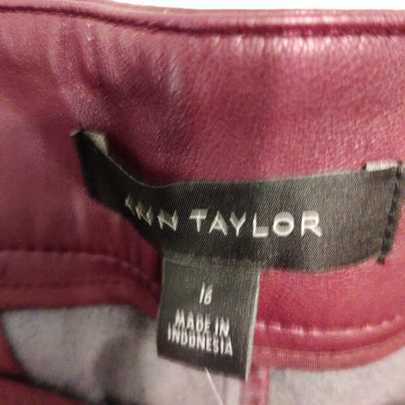 Ann Taylor Faux Leather Ankle Pants - Picture 6 of 6